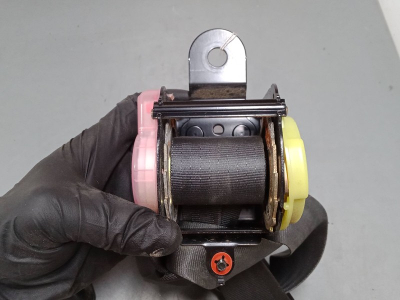 Recambio de cinturon seguridad trasero izquierdo para suzuki vitara cabrio (et, ta) 2.0 16v (ta51, sv420) referencia OEM IAM   