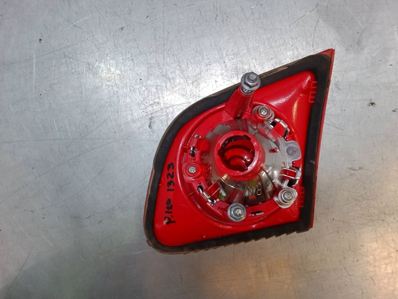 Recambio de piloto trasero porton izquierdo para volkswagen passat b6 (3c2) 2.0 tdi referencia OEM IAM 3C5945093C  