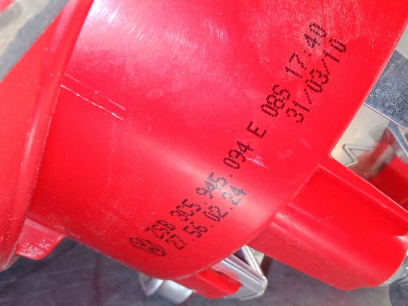 Recambio de piloto trasero porton derecho para volkswagen passat b6 (3c2) 2.0 tdi referencia OEM IAM 3C5945094E  