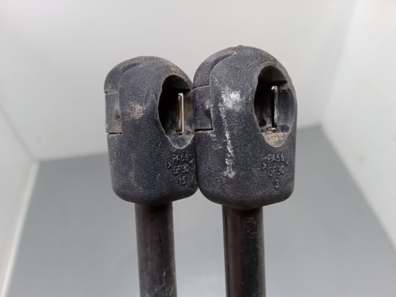 Recambio de amortiguadores malet/porton para ford focus c-max (dm2) 1.6 tdci referencia OEM IAM    Recambio de amortiguadores malet/porton para ford focus c-max (dm2) 1.6 tdci referencia OEM IAM