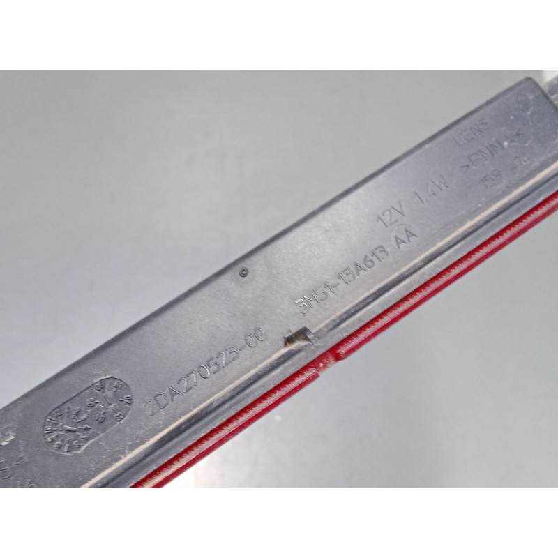 Recambio de luz central de freno para ford focus c-max (dm2) 1.6 tdci referencia OEM IAM 3M5113A613AA   Recambio de luz central de freno para ford focus c-max (dm2) 1.6 tdci referencia OEM IAM 3M5113A613AA