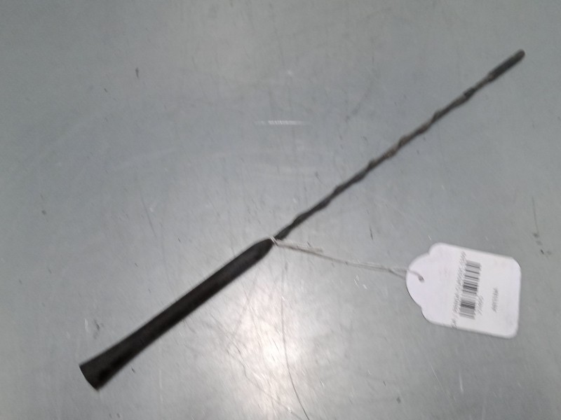 Recambio de antena para fiat panda / panda classic (169_) 1.2 (169.axb11, 169.axb1a) referencia OEM IAM    Recambio de antena para fiat panda / panda classic (169_) 1.2 (169.axb11, 169.axb1a) referencia OEM IAM