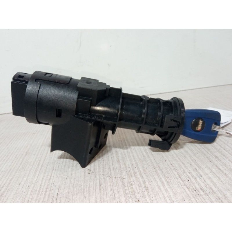 Recambio de clausor para fiat bravo ii (198_) 1.9 d multijet (198axd1a) referencia OEM IAM 00467601520B365  61001500