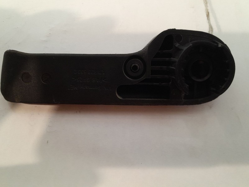 Recambio de tirador capo para volkswagen caddy iii furgoneta/monovolumen (2ka, 2kh, 2ca, 2ch) 1.9 tdi referencia OEM IAM 1J18235