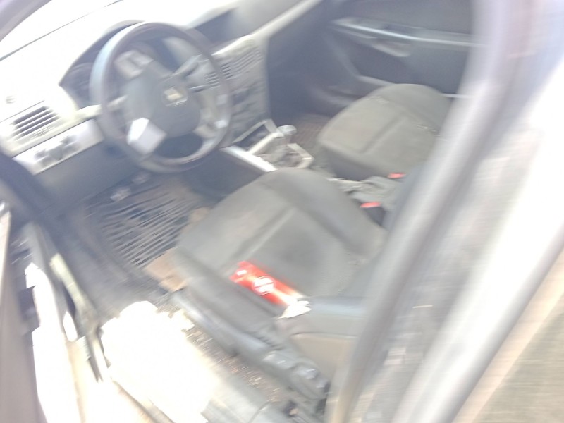 opel astra h (a04) del año 2005