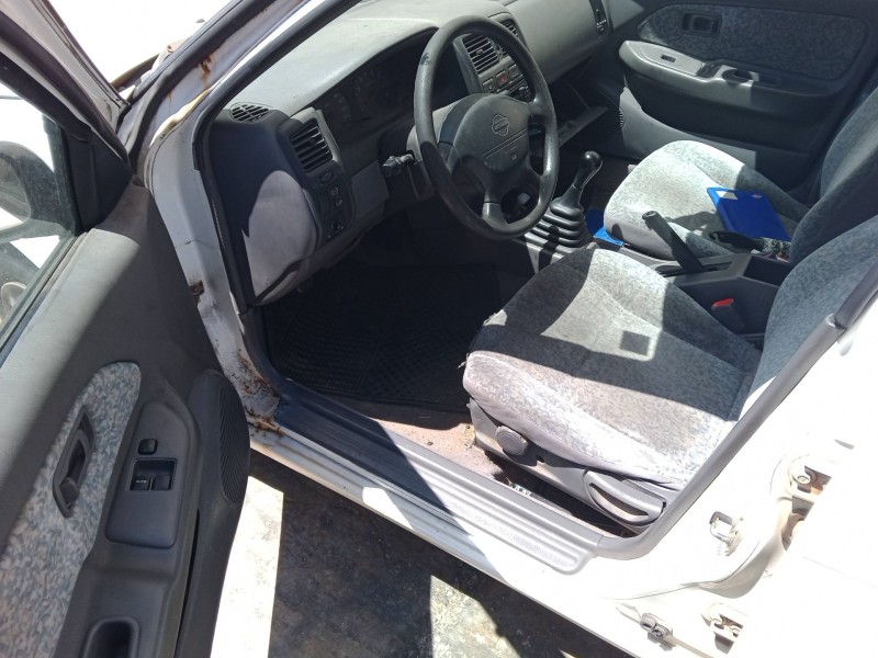 nissan almera i hatchback (n15) del año 1998