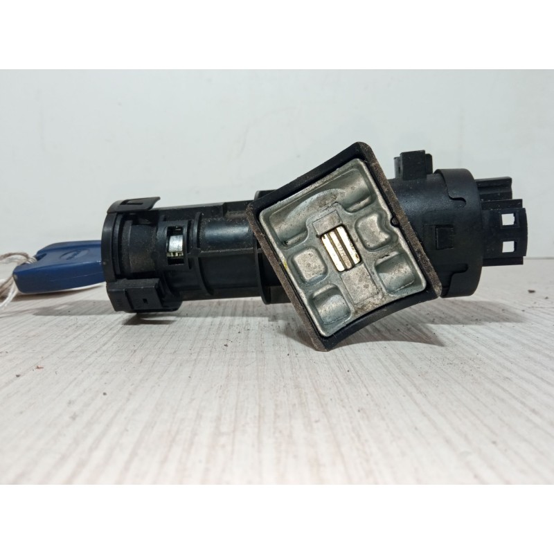 Recambio de clausor para fiat bravo ii (198_) 1.9 d multijet (198axd1a) referencia OEM IAM 00467601520B365  61001500