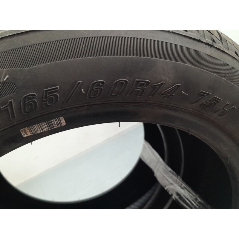 Recambio de neumatico 165/60 r14 75h para ford ka (rb_) 1.3 i rocam referencia OEM IAM    Recambio de neumatico 165/60 r14 75h para ford ka (rb_) 1.3 i rocam referencia OEM IAM