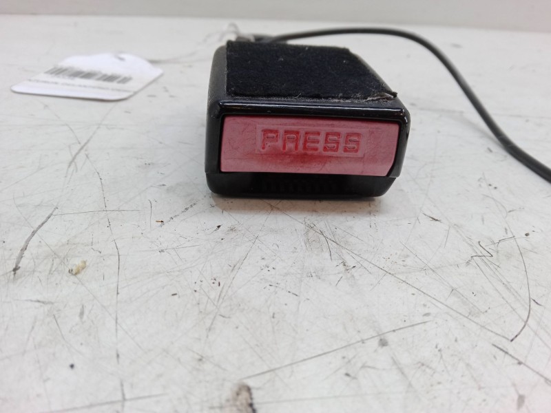 Recambio de anclaje cinturon delantero derecho para peugeot 207/207+ (wa_, wc_) 1.4 16v referencia OEM IAM   