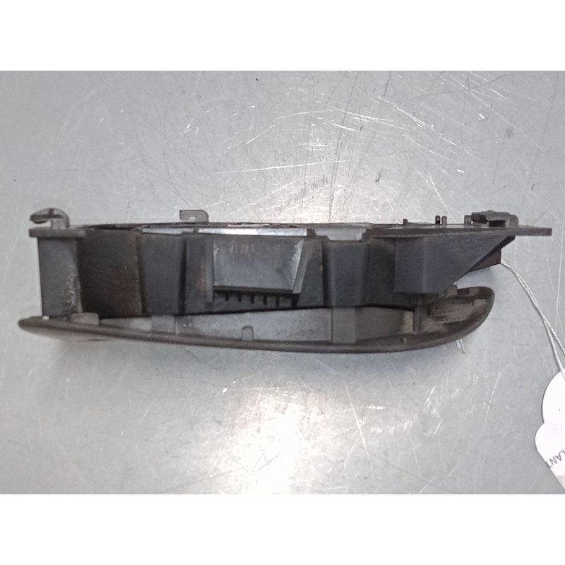 Recambio de maneta interior puerta delantera derecha para citroën jumpy ii (vf7) 1.6 hdi 90 16v referencia OEM IAM    Recambio de maneta interior puerta delantera derecha para citroën jumpy ii (vf7) 1.6 hdi 90 16v referencia OEM IAM