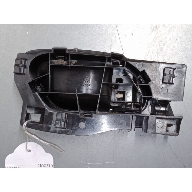 Recambio de maneta interior puerta delantera izquierda para citroën jumpy ii (vf7) 1.6 hdi 90 16v referencia OEM IAM    Recambio de maneta interior puerta delantera izquierda para citroën jumpy ii (vf7) 1.6 hdi 90 16v referencia OEM IAM