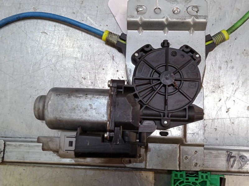 Recambio de elevalunas electrico delantero izquierdo para citroën jumpy ii (vf7) 1.6 hdi 90 16v referencia OEM IAM 440787F   Recambio de elevalunas electrico delantero izquierdo para citroën jumpy ii (vf7) 1.6 hdi 90 16v referencia OEM IAM 440787F