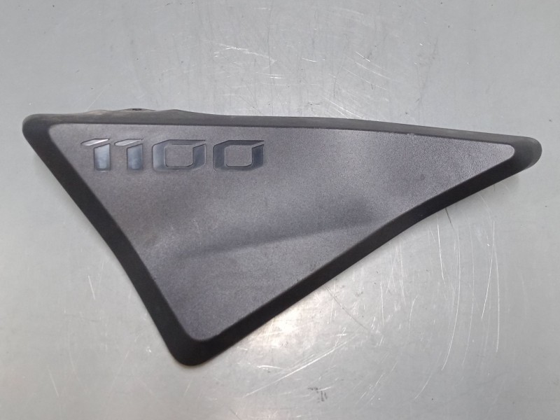 Recambio de carenado delantero derecho para honda cmx cmx 1100 rebel (sc83) referencia OEM IAM   