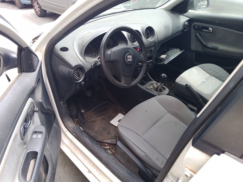 seat ibiza iii (6l1) del año 2003