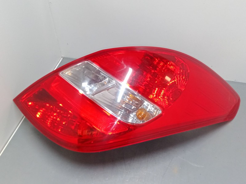 Recambio de piloto trasero derecho para hyundai i20 i (pb, pbt) 1.2 referencia OEM IAM   