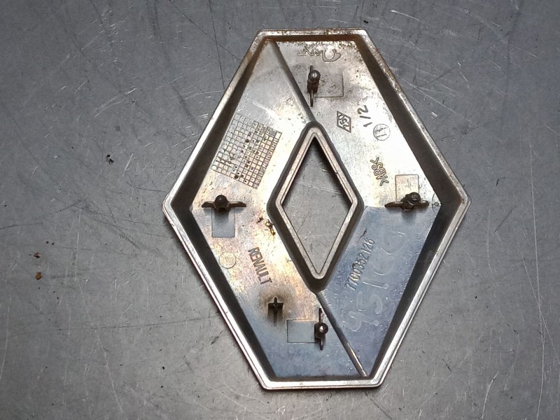 Recambio de anagrama para renault master ii autobús (jd) 2.2 dci 90 referencia OEM IAM   