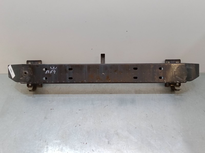 Recambio de refuerzo paragolpes delantero para peugeot box bus17 l4h2 160 box bus17 l4h2 160 referencia OEM IAM   