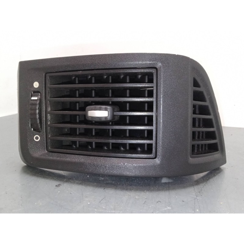 Recambio de aireador central derecho para peugeot box bus17 l4h2 160 box bus17 l4h2 160 referencia OEM IAM   