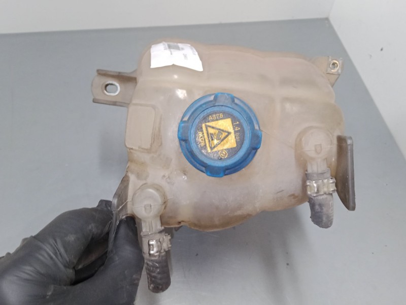 Recambio de botella expansion para peugeot box bus17 l4h2 160 box bus17 l4h2 160 referencia OEM IAM   