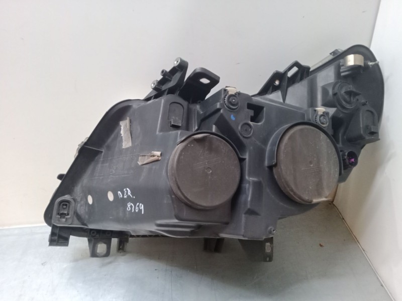 Recambio de faro derecho para peugeot box bus17 l4h2 160 box bus17 l4h2 160 referencia OEM IAM 47460939  