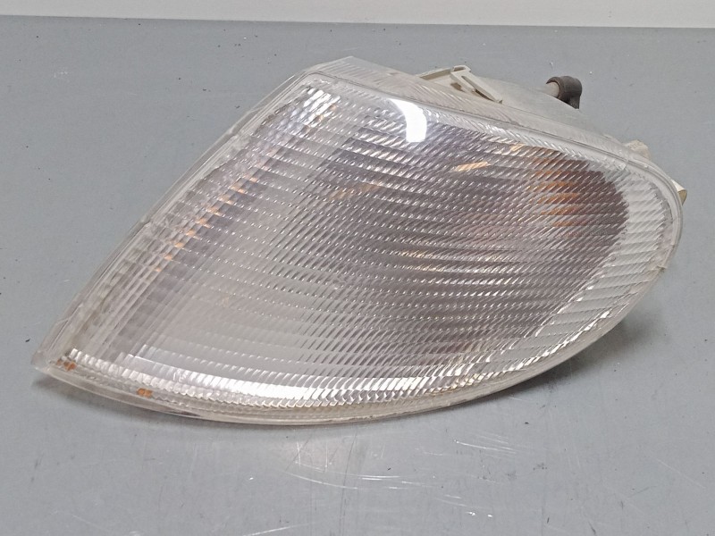 Recambio de intermitente delantero izquierdo para ford mondeo iv (ba7) 1.8 tdci referencia OEM IAM 0311325007  