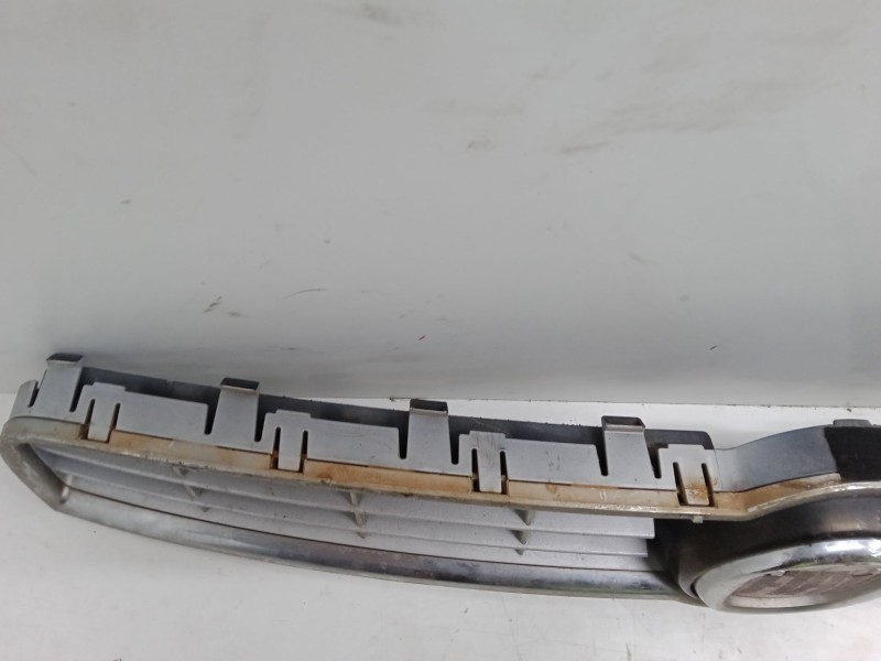 Recambio de rejillas capo para fiat bravo ii (198_) 1.9 d multijet (198axd1a) referencia OEM IAM   