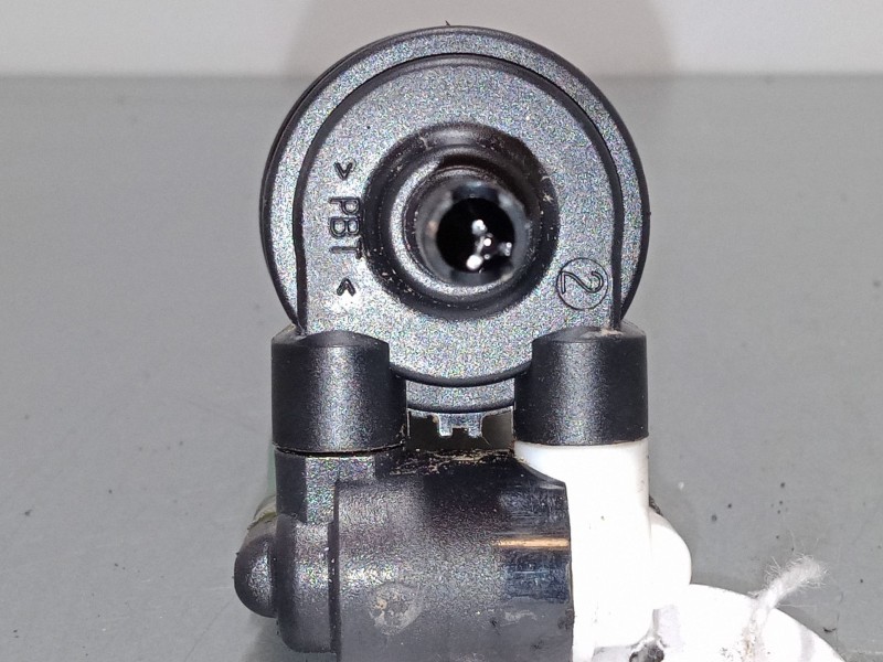 Recambio de bomba limpiaparabrisas para renault kangoo (kc0/1_) 1.5 dci (kc08, kc09) referencia OEM IAM 7700431079  7700430702