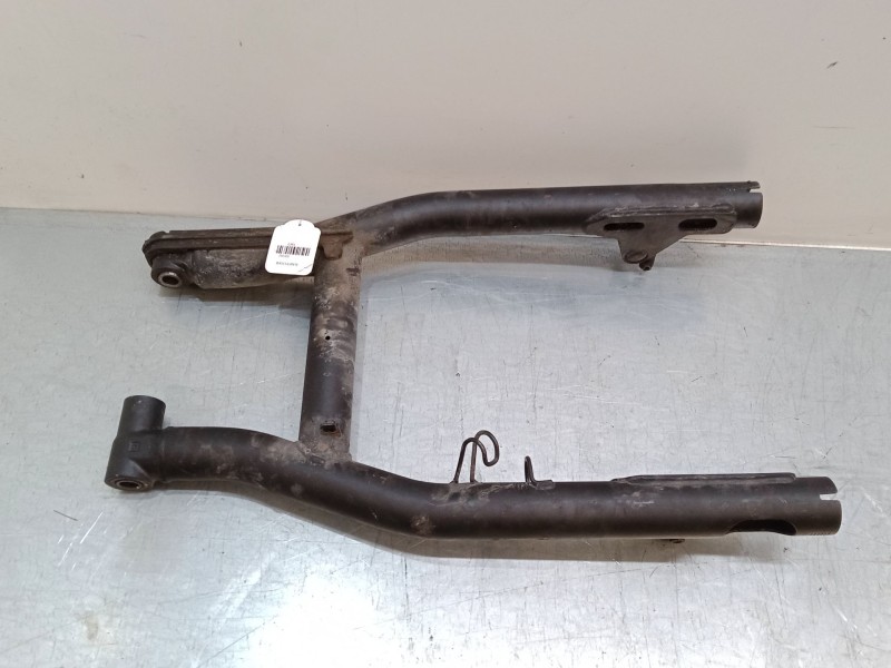 Recambio de basculante para honda cmx cmx 1100 rebel (sc83) referencia OEM IAM   