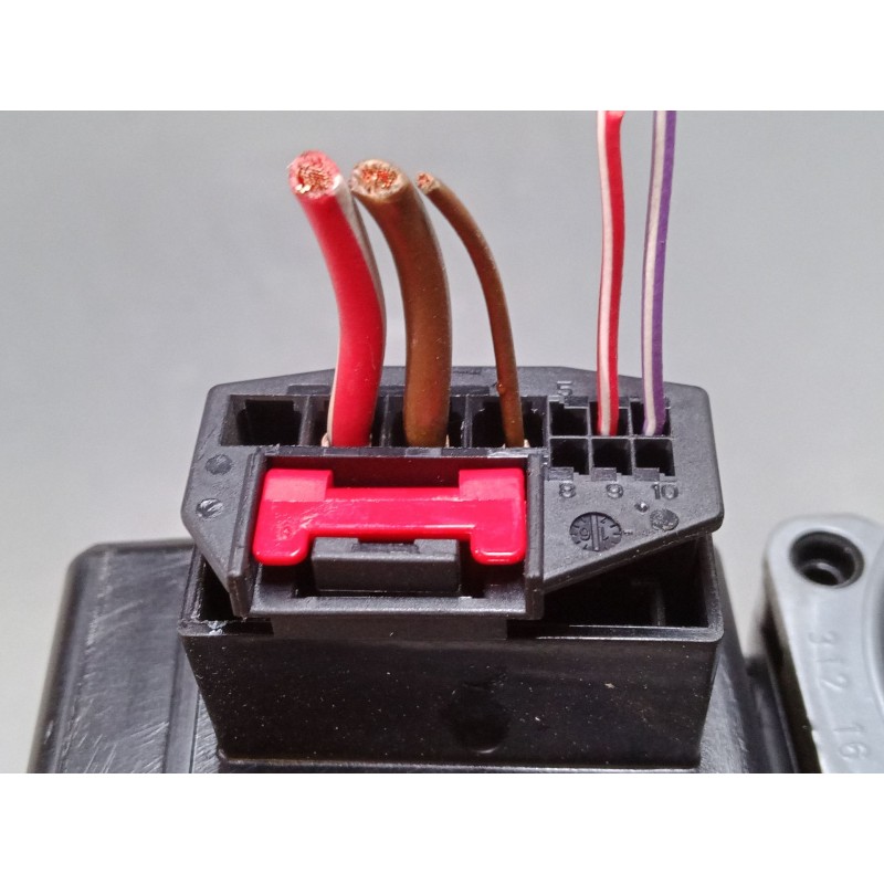 Recambio de motor limpia trasero para skoda superb iii station wagon (3v5) 2.0 tdi referencia OEM IAM   