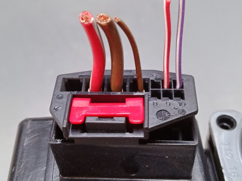 Recambio de motor limpia trasero para skoda superb iii station wagon (3v5) 2.0 tdi referencia OEM IAM   