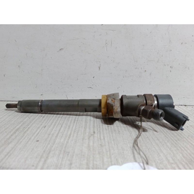 Recambio de inyector para ford focus ii (da_, hcp, dp) 1.6 tdci referencia OEM IAM 0445110239  