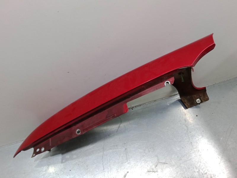 Recambio de aleta delantera derecha para peugeot 106 ii (1a_, 1c_) 1.1 i referencia OEM IAM   