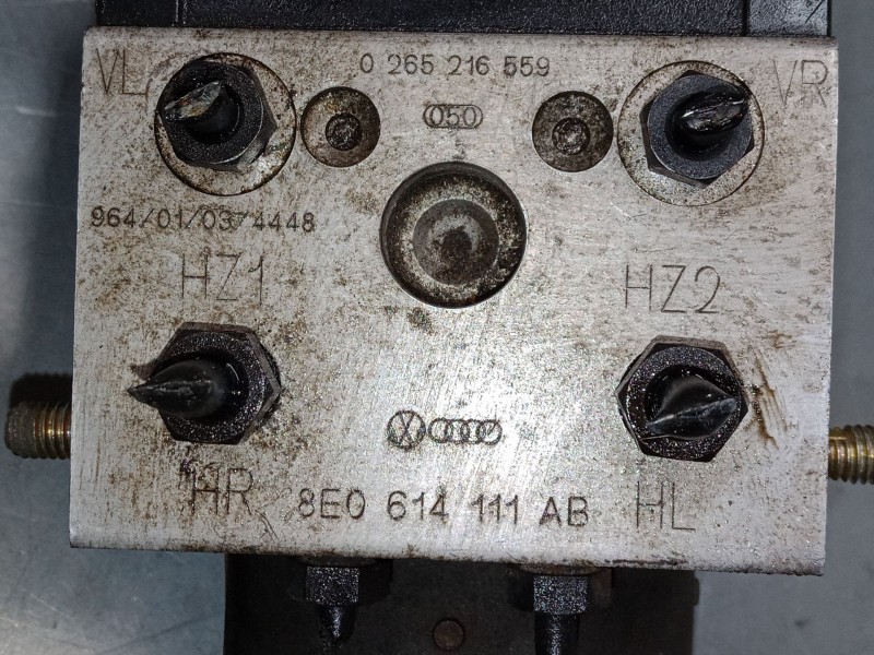 Recambio de abs para audi a4 b5 (8d2) 1.8 referencia OEM IAM 0273004281  