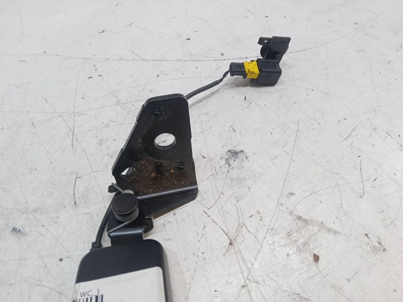Recambio de anclaje cinturon trasero izquierdo para peugeot 207/207+ (wa_, wc_) 1.4 16v referencia OEM IAM   