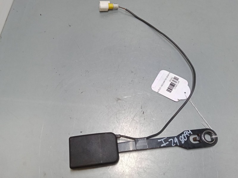 Recambio de anclaje cinturon delantero izquierdo para peugeot 307 (3a/c) 2.0 hdi 90 referencia OEM IAM   
