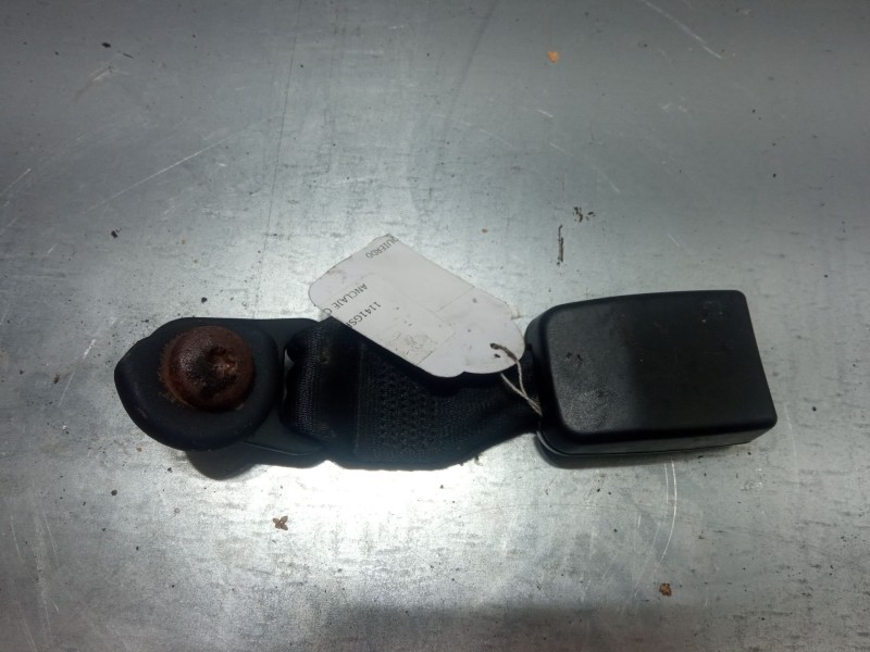 Recambio de anclaje cinturon trasero derecho para ford c-max (dm2) 1.6 tdci referencia OEM IAM   