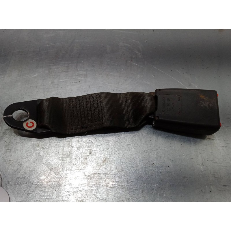 Recambio de anclaje cinturon trasero derecho para fiat punto (188_) 1.2 60 (188.030, .050, .130, .150, .230, .250) referencia OE