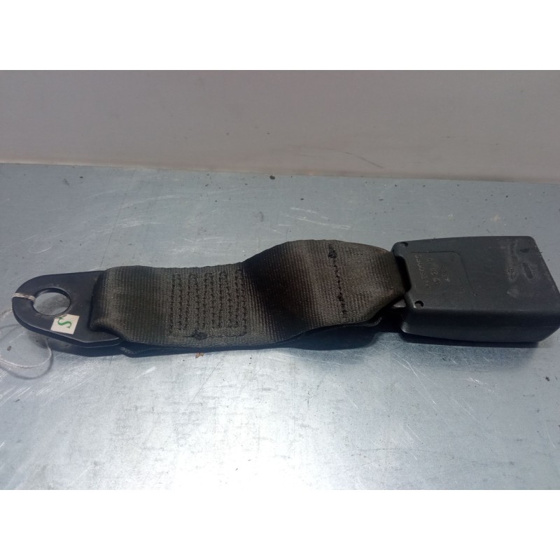 Recambio de anclaje cinturon trasero izquierdo para fiat punto (188_) 1.2 60 (188.030, .050, .130, .150, .230, .250) referencia 