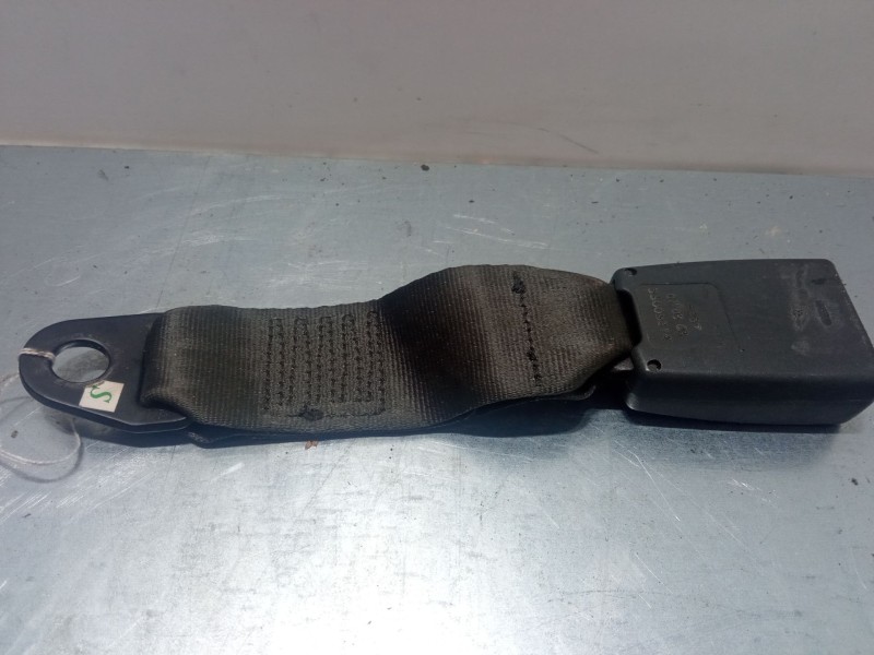 Recambio de anclaje cinturon trasero izquierdo para fiat punto (188_) 1.2 60 (188.030, .050, .130, .150, .230, .250) referencia 