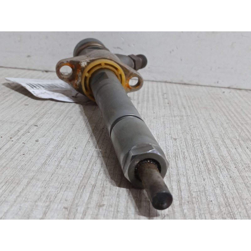 Recambio de inyector para ford focus ii (da_, hcp, dp) 1.6 tdci referencia OEM IAM 0445110239  