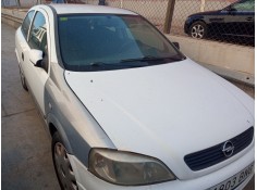 opel astra g hatchback (t98) del año 2001