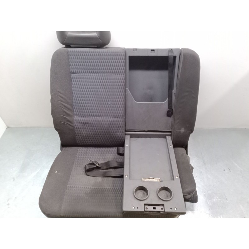 Recambio de asiento delantero izquierdo para nissan cabstar e (tl_, vl_) 105.35, 110.35, 110.45 (tl0) referencia OEM IAM   