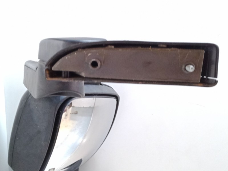Recambio de retrovisor grande derecho para iveco stralis ad 260 s 36 y/ps euro5 ad260s36y ps referencia OEM IAM    Recambio de retrovisor grande derecho para iveco stralis ad 260 s 36 y/ps euro5 ad260s36y ps referencia OEM IAM