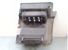 Recambio de estribo derecho inferior para iveco stralis ad 260 s 36 y/ps euro5 ad260s36y ps referencia OEM IAM    2