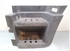 Recambio de estribo izquierdo inferior para iveco stralis ad 260 s 36 y/ps euro5 ad260s36y ps referencia OEM IAM 2997118  500375