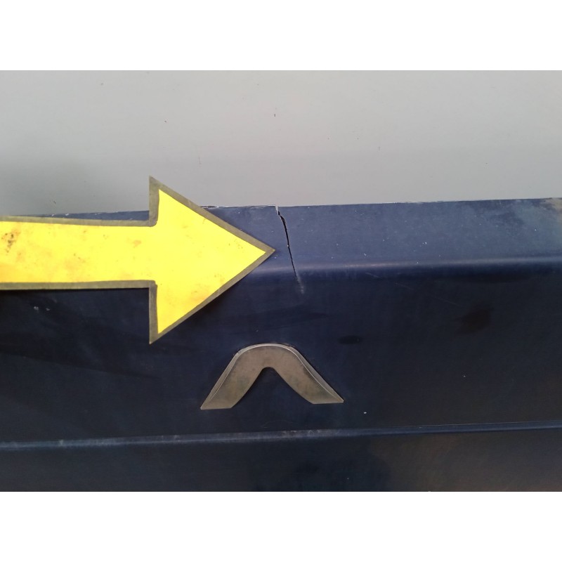 Recambio de calandra frontal para iveco stralis ad 260 s 36 y/ps euro5 ad260s36y ps referencia OEM IAM   