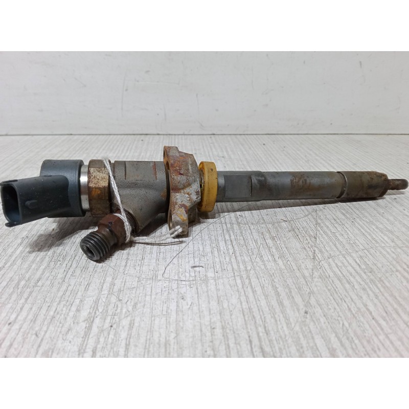 Recambio de inyector para ford focus ii (da_, hcp, dp) 1.6 tdci referencia OEM IAM 0445110239  