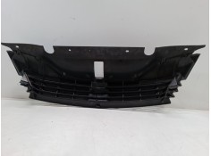 Recambio de rejillas capo para renault laguna ii (bg0/1_) 1.6 16v (bg0a, bg0l) referencia OEM IAM    2