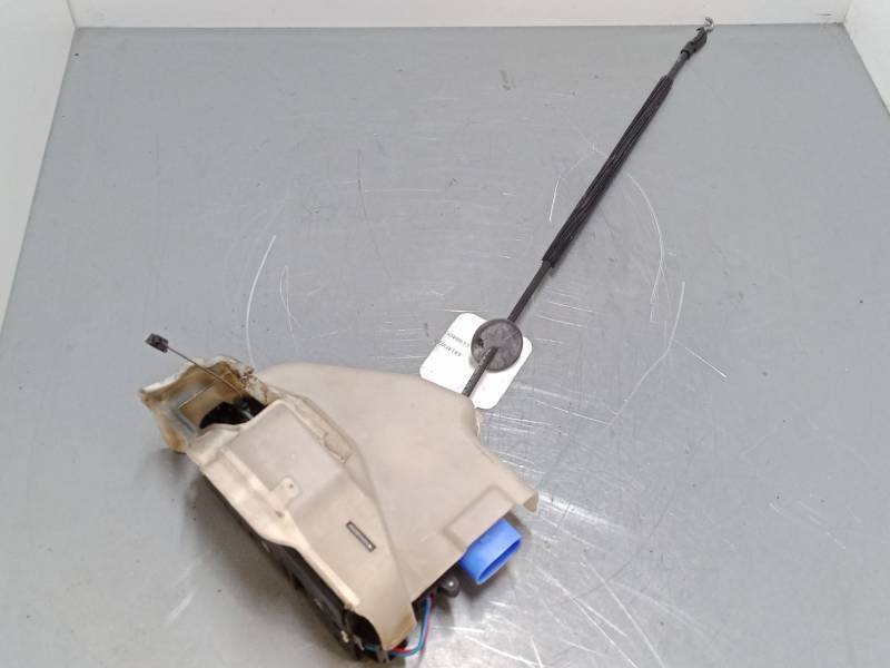 CERRADURA PUERTA DELANTERA DERECHA 