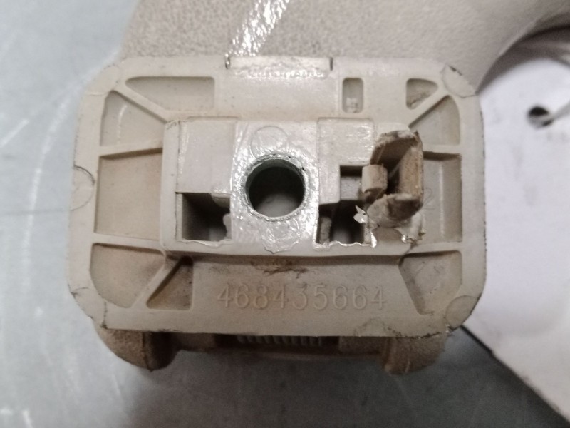 Recambio de asidero del derecho para opel combo tour 1.7 dti 16v referencia OEM IAM   